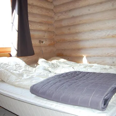 Casa vacanze Gorgeous Home In Humble With Wifi *